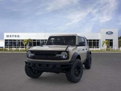 New 2025 Ford Bronco Badlands w/ Sasquatch Package