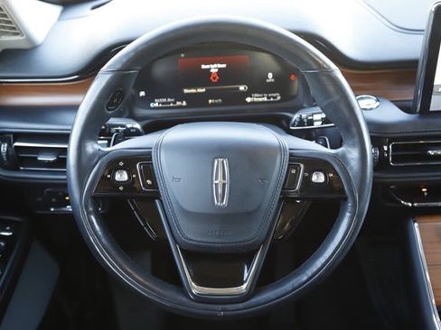 Used 2020 Lincoln Aviator Reserve w/ Equipment Group 202A image 20