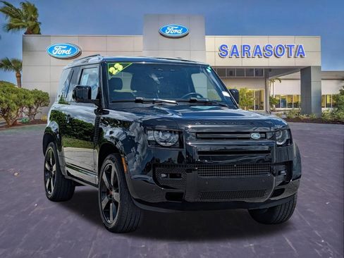 Used 2023 Land Rover Defender 90 X AWD/4WD image 1