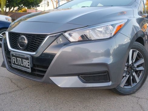 Used 2021 Nissan Versa SV image 8