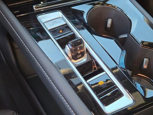 New 2026 Volkswagen Atlas Cross Sport SE FWD image 15