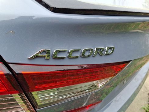 Used 2022 Honda Accord Sport image 5