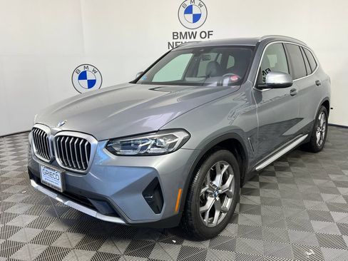 Used 2023 BMW X3 xDrive30i w/ Premium Package AWD/4WD image 3