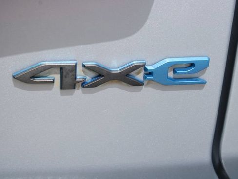 Used 2024 Jeep Wrangler Unlimited Rubicon 4xe AWD/4WD image 6