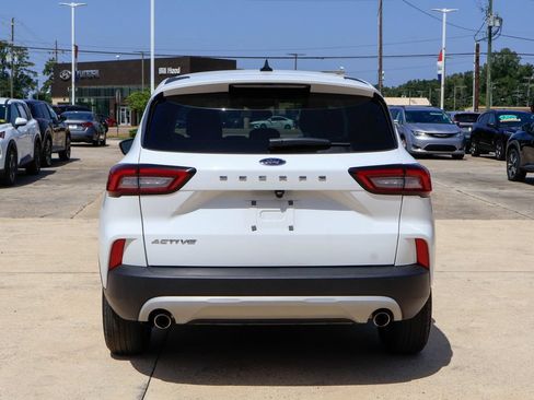 Used 2025 Ford Escape Active FWD image 19