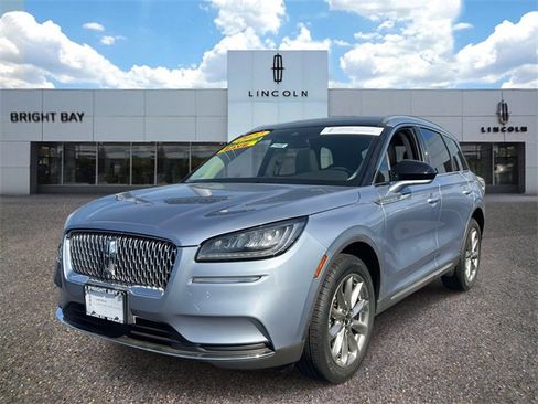 Certified 2022 Lincoln Corsair AWD w/ Premium Package image 3