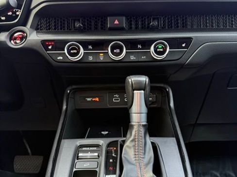 Used 2025 Honda CR-V Sport-L image 25