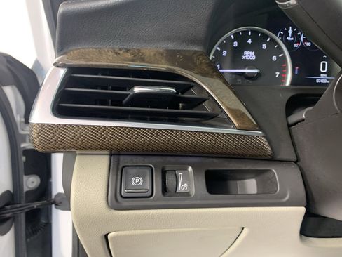 Used 2017 Cadillac CT6 Luxury image 17