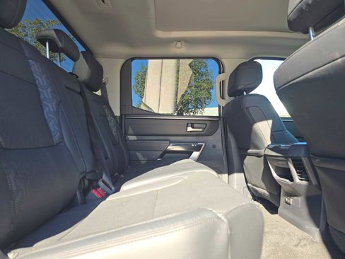 Used 2024 Toyota Tundra Limited image 12