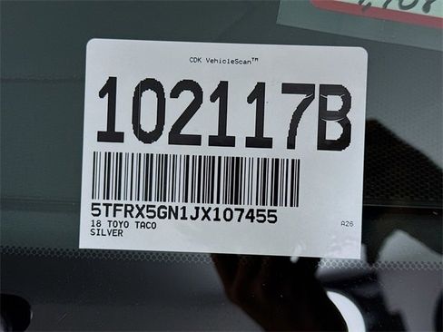 Certified 2018 Toyota Tacoma SR image 25