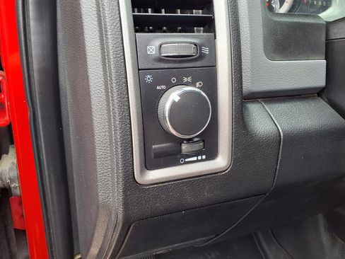 Used 2017 RAM 4500 Tradesman w/ Chrome Appearance Group AWD/4WD image 19