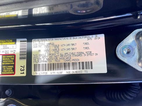 Used 2024 Toyota Tacoma SR5 image 31