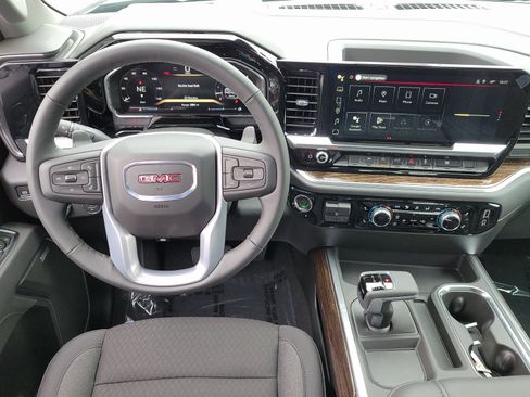 New 2026 GMC Sierra 1500 Elevation w/ Preferred Package image 11