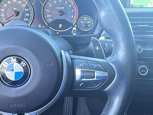 Used 2016 BMW M4 Convertible image 12