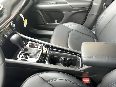 New 2026 Jeep Compass Limited image 25