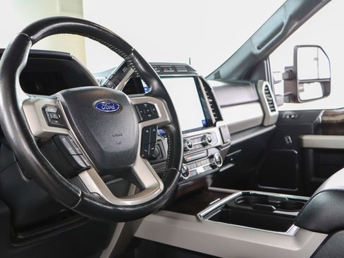 Used 2022 Ford F250 Lariat w/ Lariat Ultimate Package image 24