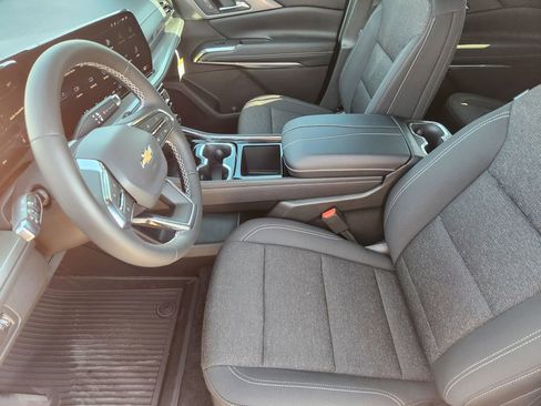 New 2026 Chevrolet Traverse LT w/ Driver Confidence Package image 9