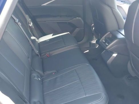 Used 2024 Cadillac Lyriq Luxury RWD image 11