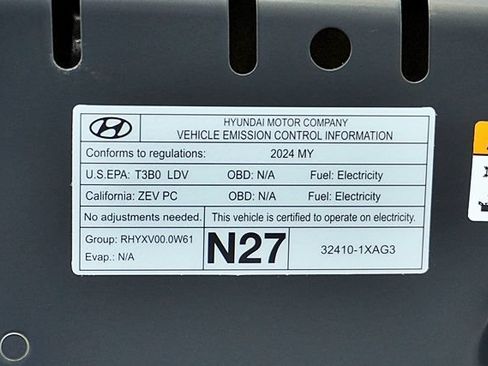 Certified 2024 Hyundai Ioniq 5 SEL RWD image 35