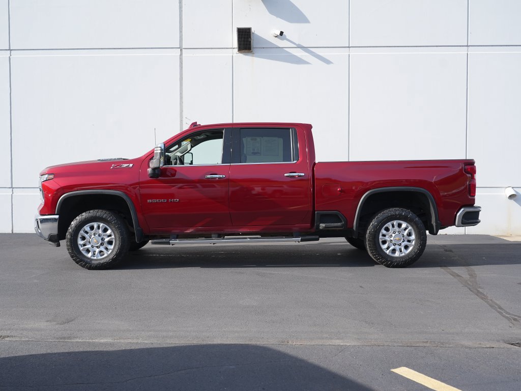 Certified 2024 Chevrolet Silverado 3500 LTZ w/ LTZ Premium Package AWD/4WD image 6