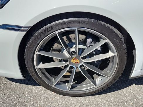 Certified 2024 Porsche 911 Carrera image 12