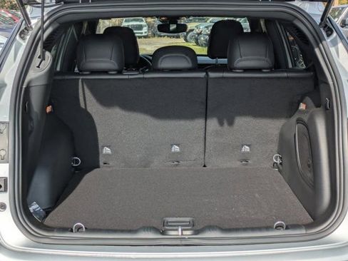 New 2026 Jeep Compass Latitude w/ Sun and Sound Group image 11