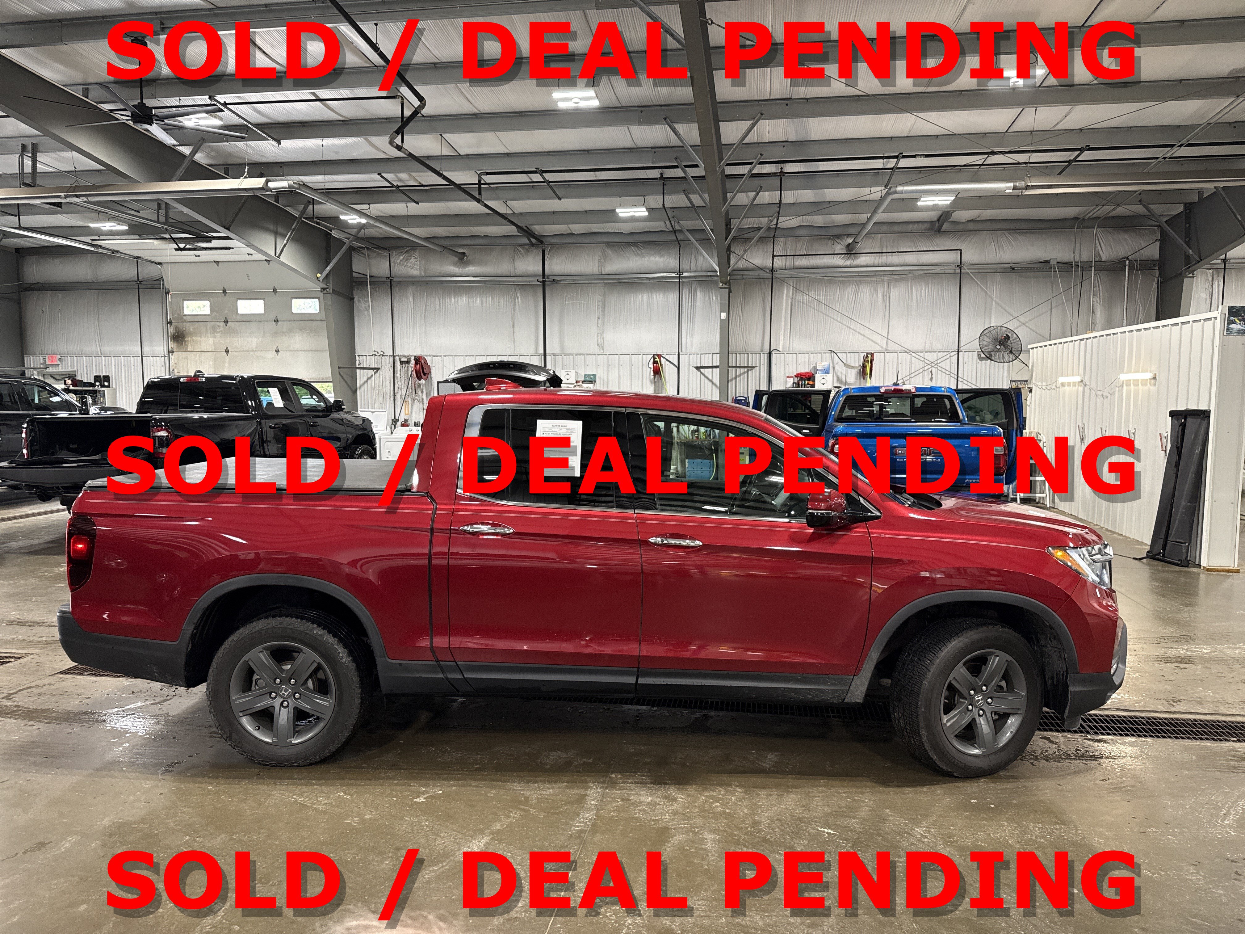Used 2023 Honda Ridgeline RTL-E image 2