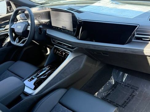 New 2026 Audi SQ5 Premium Plus AWD/4WD image 26