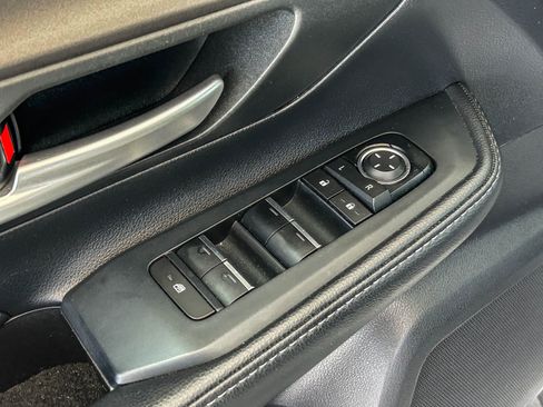 Used 2024 Toyota Grand Highlander AWD image 25