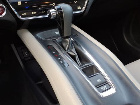 Used 2017 Honda HR-V EX-L image 22