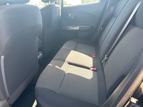 Used 2016 Nissan Juke S FWD image 16
