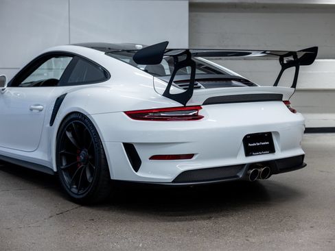 Certified 2019 Porsche 911 GT3 RS RWD image 28