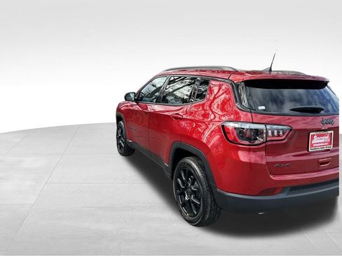 New 2026 Jeep Compass Latitude image 4