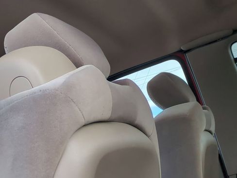 Used 2001 Ford F250 Lariat image 14