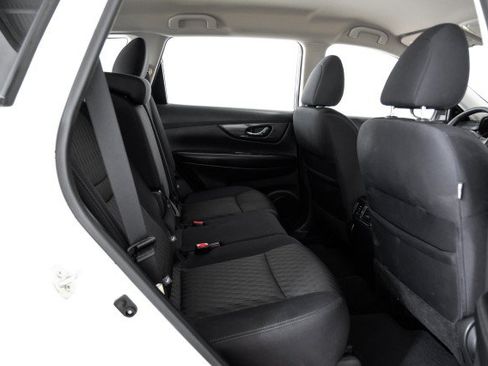 Used 2017 Nissan Rogue S FWD image 27