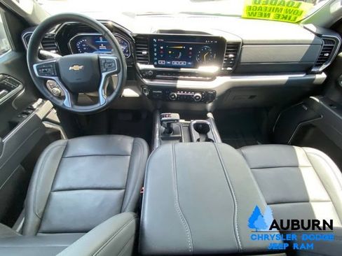 Used 2025 Chevrolet Silverado 1500 LTZ w/ Technology Package AWD/4WD image 28