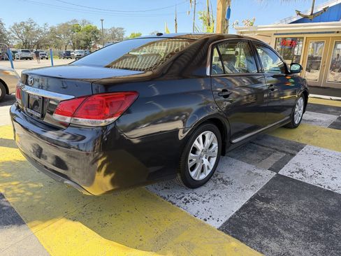 Used 2011 Toyota Avalon Limited 4dr Sedan image 20