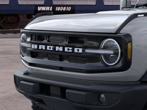 New 2026 Ford Bronco Outer Banks AWD/4WD image 20