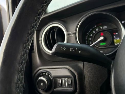 Used 2022 Jeep Wrangler Unlimited Sahara w/ Cold Weather Group image 12