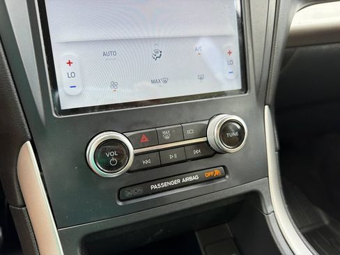 Used 2024 Ford Edge SE AWD/4WD image 26