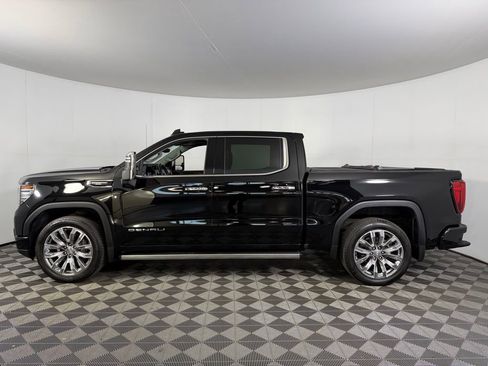 Used 2024 GMC Sierra 1500 Denali AWD/4WD image 7