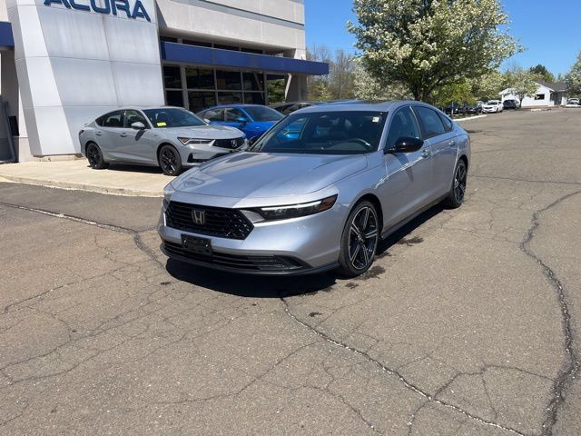 Used 2025 Honda Accord Sport image 33