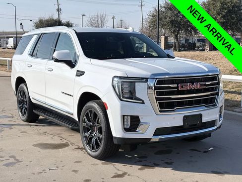 Used 2023 GMC Yukon SLT w/ SLT Luxury Package image 1