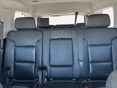 Used 2019 GMC Yukon SLT w/ Open Road Package AWD/4WD image 42