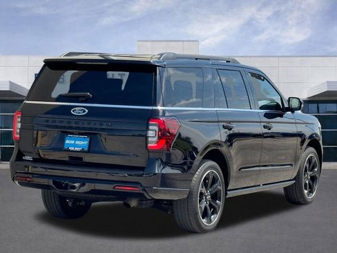 Used 2023 Ford Expedition Limited AWD/4WD image 37