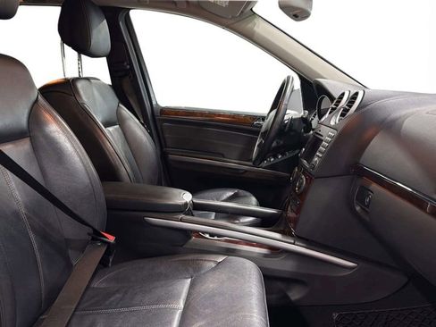 Used 2012 Mercedes-Benz GL 320 BlueTEC 4MATIC image 12