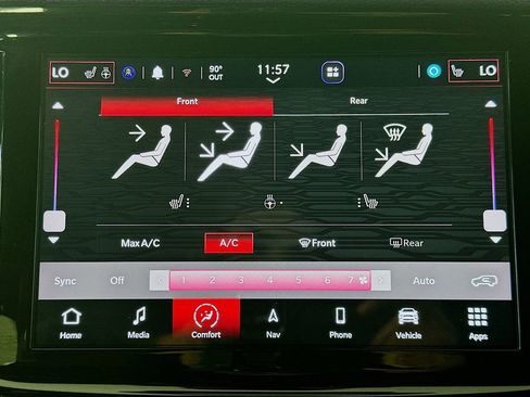 Used 2025 Dodge Durango GT w/ Trailer Tow Group IV image 18