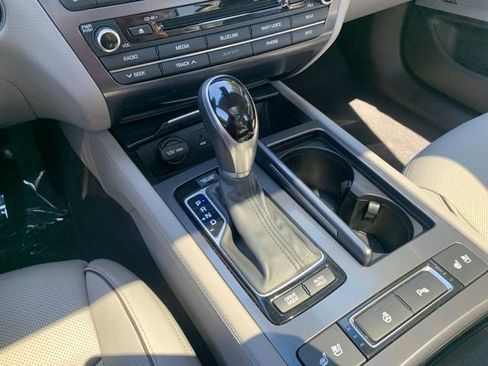 Used 2015 Hyundai Genesis 3.8 w/ Option Group 03 AWD/4WD image 24