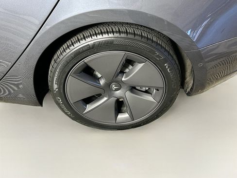 Used 2022 Tesla Model 3 Long Range image 11