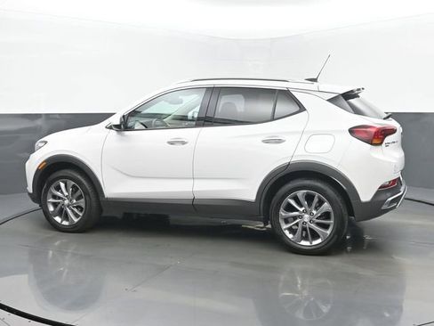 Used 2023 Buick Encore GX Essence w/ Experience Buick Package image 3